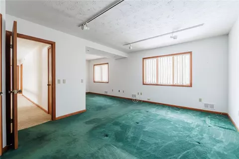 Living - 342 Shadowbrook Dr, Webster, NY 14580 photo 7 of 7