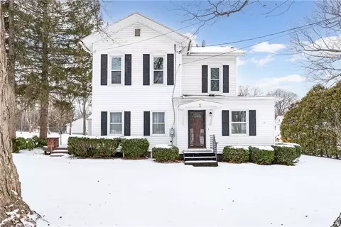 2 Union St, Potter, NY 14544