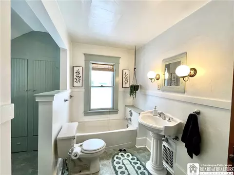 Bath - 86 E Green St, Dunkirk, NY 14048 photo 3 of 5
