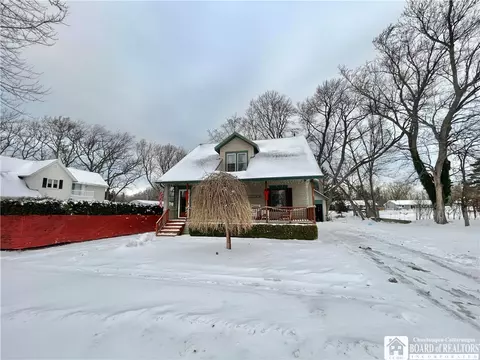 Exterior - 86 E Green St, Dunkirk, NY 14048 photo 9 of 9
