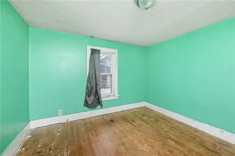 Bedroom - 212 Almay Rd, Greece, NY 14616 photo 4 of 7