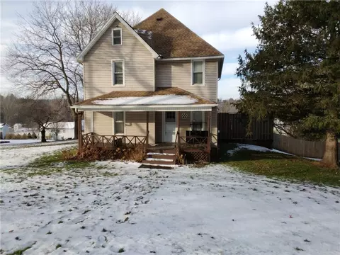 10 Patterson Rd, Arcadia, NY 14513