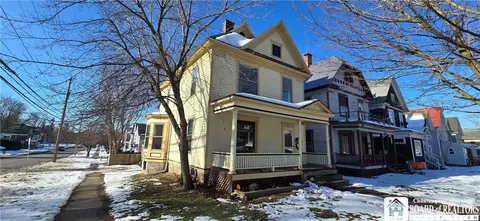 138 S 2nd St, Olean, NY 14760