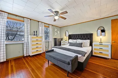 Bedroom - 40 Spencer St, Lyons, NY 14489 photo 7 of 10