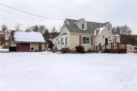 12014 River Rd, Corning, NY 14830