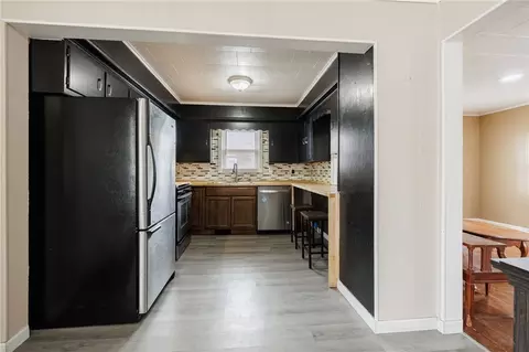 Kitchen - 1069 Titus Ave, Irondequoit, NY 14617 photo 2 of 2