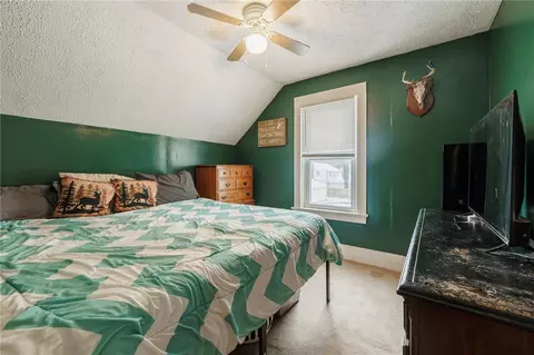 Bedroom - 1069 Titus Ave, Irondequoit, NY 14617 photo 1 of 2