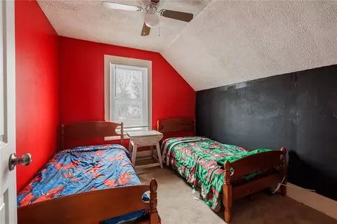 Bedroom - 1069 Titus Ave, Irondequoit, NY 14617 photo 2 of 2