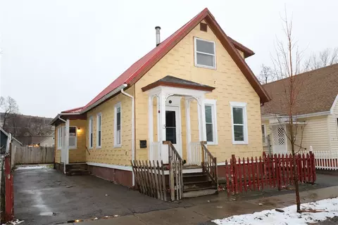 15 Princeton St, Rochester, NY 14605