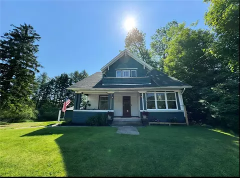 6 S Main St, Milford, NY 13807