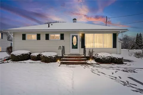 128 Garden St, Geneva, NY 14456