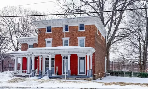 5707 Scenic Ave, Mexico, NY 13114