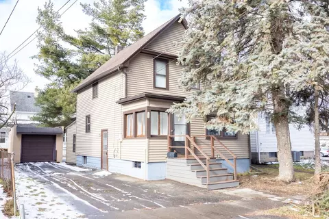 103 Garfield St, East Rochester, NY 14445