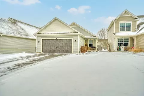 24 Silver Maple Dr, Spencerport, NY 14559