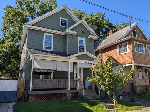 77 Roycroft Drive Dr, Rochester, NY 14621