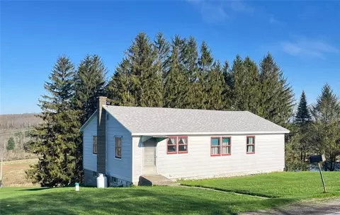 1647 County Road 27, Oxford, NY 13830