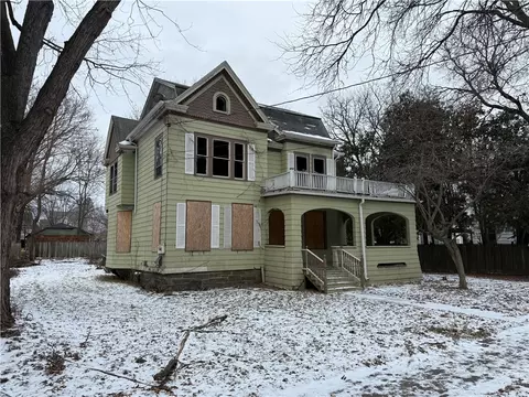 356 W 1st St, Elmira, NY 14901