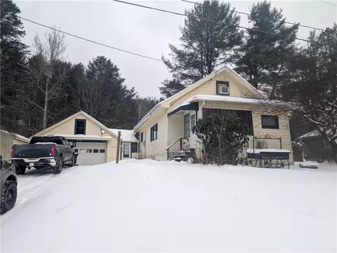 1341 S Kendall Ave, Bradford, PA 16701