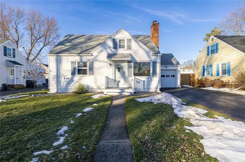 284 Normandale Dr, Gates, NY 14624