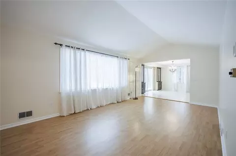 74 Meyerhill Cir E, Irondequoit, NY 14617 photo 3