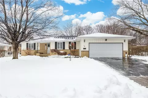 74 Meyerhill Cir E, Irondequoit, NY 14617 photo 37