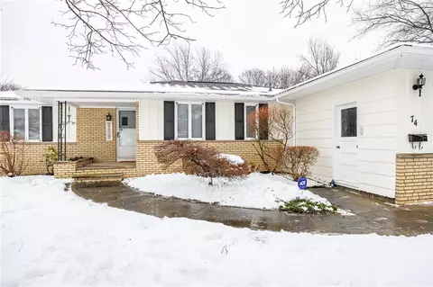 74 Meyerhill Cir E, Irondequoit, NY 14617 photo 32