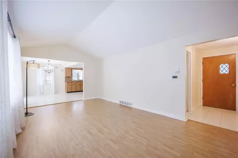 74 Meyerhill Cir E, Irondequoit, NY 14617 photo 17
