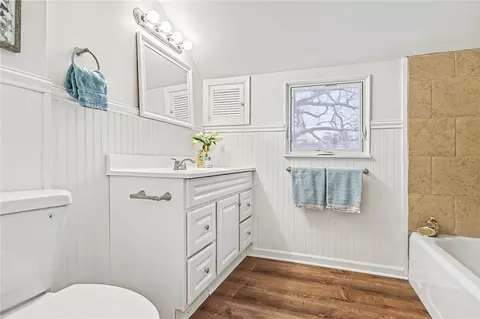 Bath - 383 Wimbledon Rd, Irondequoit, NY 14617 photo 2 of 2