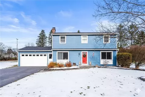 16 Mount Vernon Cir, Perinton, NY 14450