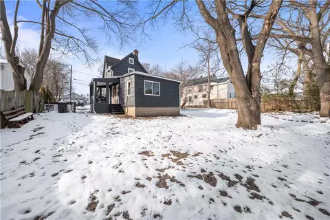 Exterior - 46 Dewey Ave, Irondequoit, NY 14617 photo 5 of 7
