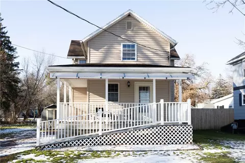 10 Market St, Leicester, NY 14481