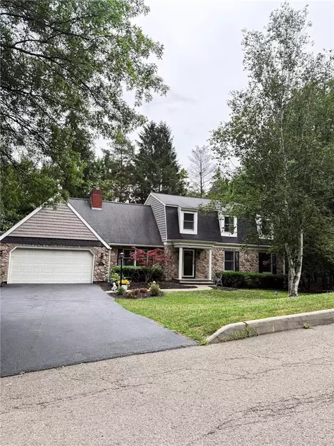 924 Deerfield Rd, Elmira, NY 14905