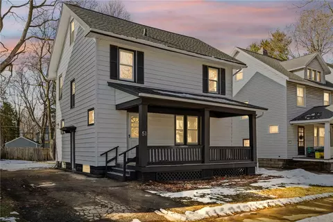 51 Salisbury St, Rochester, NY 14609