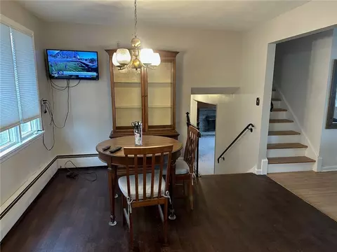Dining - 40 Flagstaff Dr, Irondequoit, NY 14622 photo 2 of 2