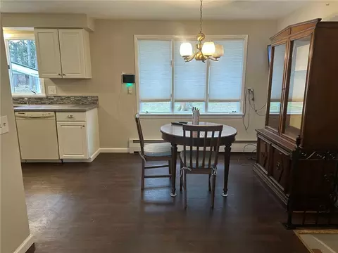 Dining - 40 Flagstaff Dr, Irondequoit, NY 14622 photo 1 of 2