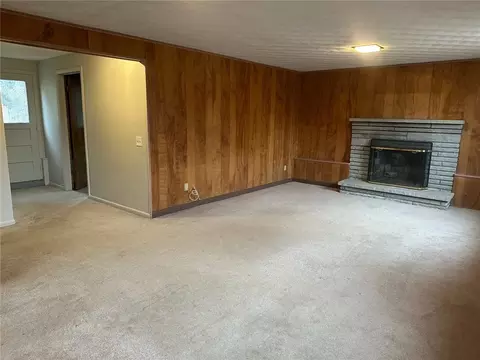 Living - 40 Flagstaff Dr, Irondequoit, NY 14622 photo 5 of 6