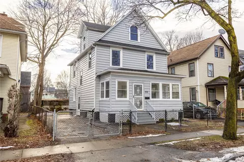 255 Melville St, Rochester, NY 14609