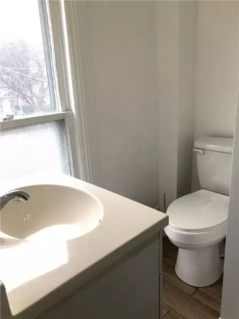 Bath - 58 Maple St, Oneonta, NY 13820 photo 2 of 5