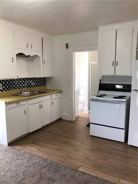 Kitchen - 58 Maple St, Oneonta, NY 13820 photo 4 of 9