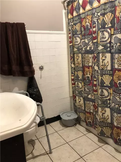 Bath - 58 Maple St, Oneonta, NY 13820 photo 1 of 5