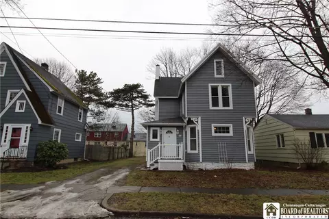 19 Lovall Ave, Jamestown, NY 14701