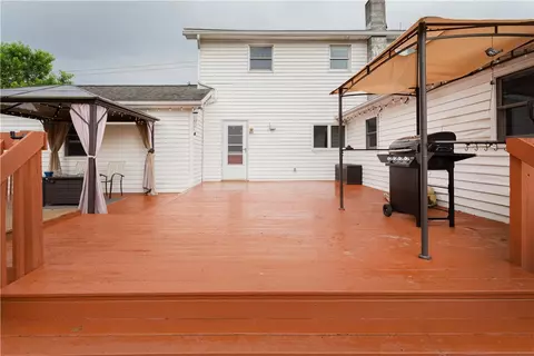 Exterior - 89 E Main St, Sidney, NY 13838 photo 2 of 11