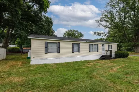 26 Fondiller Ave, Panorama, NY 14625