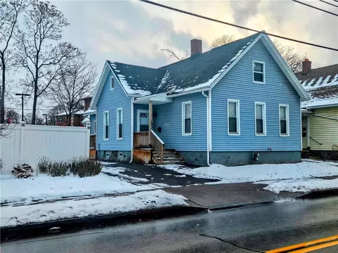 323 Clifford Ave, Rochester, NY 14621