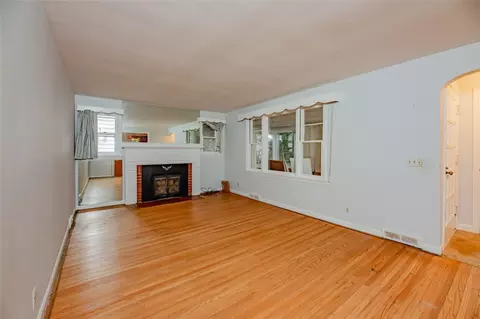 385 Pemberton Rd, Irondequoit, NY 14622 photo 6