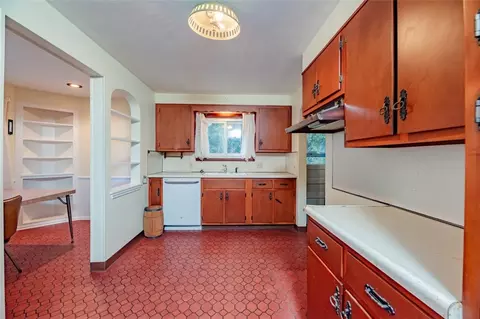 385 Pemberton Rd, Irondequoit, NY 14622 photo 13