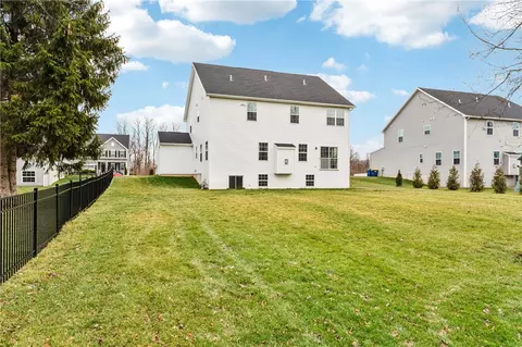Exterior - 34 Robert Michaels Run, Penfield, NY 14580 photo 6 of 6