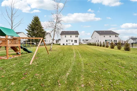 Exterior - 34 Robert Michaels Run, Penfield, NY 14580 photo 5 of 6