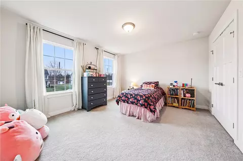 Bedroom - 34 Robert Michaels Run, Penfield, NY 14580 photo 5 of 6