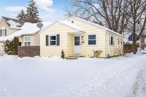 327 Estall Rd, Greece, NY 14616